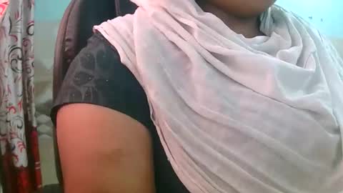 dipa2345569393 online show from February 9, 4:27 am