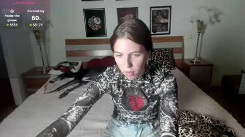 Snapshot of dirapunzel chatting on July 16, 9:32 pm Hi Im Dany online show from July 16, 9:32 pm