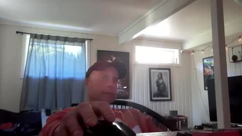 dirkdigglerofficial online show from June 10, 5:39 am
