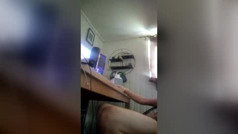 dirkdigglerofficial online show from July 4, 5:24 am