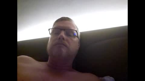 dirkkie1975 online show from April 8, 7:25 pm