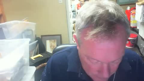 DirtkPitt Fun guy working online show from December 5, 6:44 pm