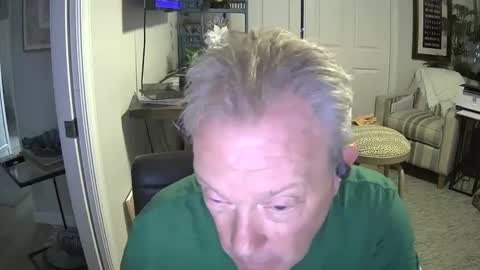 DirtkPitt Fun guy working online show from January 12, 6:07 am