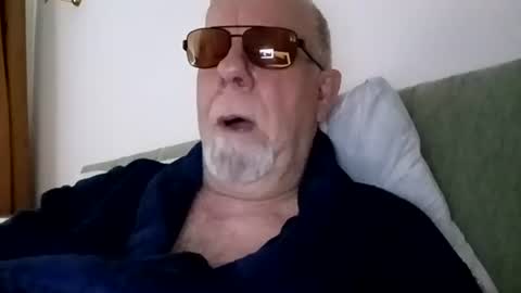 Snapshot of dirtboy_1 chatting on June 18, 7:41 am dirtboy_1 online show from June 18, 7:41 am