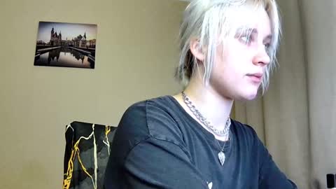 Snapshot of dirty_kiss69 chatting on October 14, 12:11 am Dirty Kiss69 online show from October 14, 12:11 am