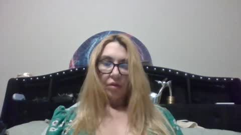 Daisy online show from June 15, 4:36 am
