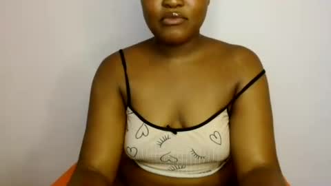 Snapshot of dirtydesirebabe chatting on June 18, 7:52 am dirtydesirebabe online show from June 18, 7:52 am