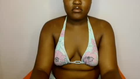 Snapshot of dirtydesirebabe chatting on June 21, 5:10 am dirtydesirebabe online show from June 21, 5:10 am