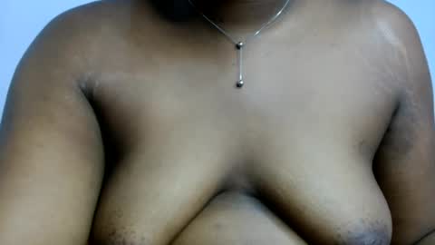 Snapshot of dirtydesirebabe chatting on July 3, 9:05 am dirtydesirebabe online show from July 3, 9:05 am