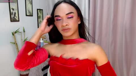 Snapshot of dirtyfag_faulkersons chatting on December 20, 8:32 am Ivana Yanna and Elisha online show from December 20, 8:32 am