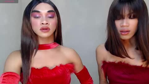 Snapshot of dirtyfag_faulkersons chatting on March 10, 6:35 pm Ivana Yanna and Elisha online show from March 10, 6:35 pm