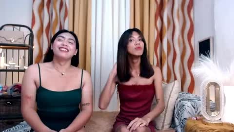 Ivana  Yanna and Elisha online show from May 13, 4:15 pm