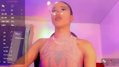 Naomy  online show from July 12, 3:19 am