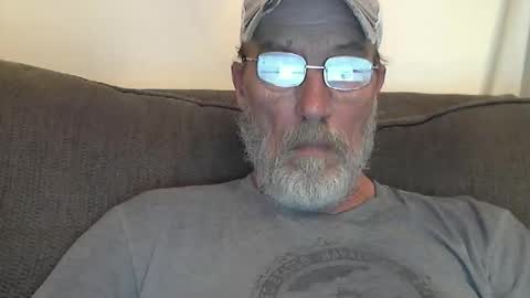 Snapshot of dirtynastyoldman chatting on November 25, 1:16 am dirtynastyoldman online show from November 25, 1:16 am