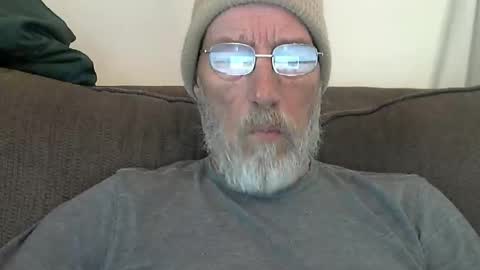 Snapshot of dirtynastyoldman chatting on November 29, 5:16 pm dirtynastyoldman online show from November 29, 5:16 pm