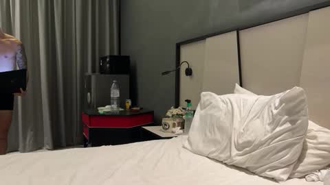 buy tokens with link  online show from April 1, 1:41 pm