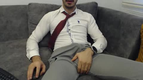 dirtyybooyy77 online show from February 2, 3:00 pm