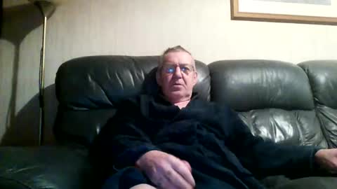 Snapshot of discovery63 chatting on January 31, 5:10 pm discovery63 online show from January 31, 5:10 pm