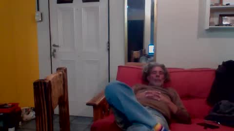 discretopasivo online show from May 21, 1:01 am