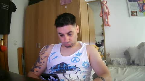 Snapshot of diselobienclaro chatting on June 19, 11:36 am diselobienclaro online show from June 19, 11:36 am