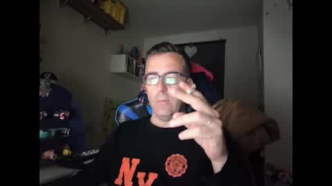 ditos_c online show from March 4, 8:31 am