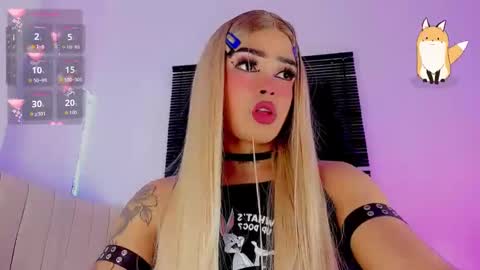 diva_ts_ online show from April 23, 2:13 am