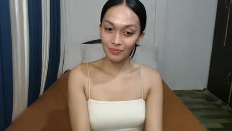 Snapshot of divina_graciaxx chatting on January 19, 3:10 pm DIVINA online show from January 19, 3:10 pm
