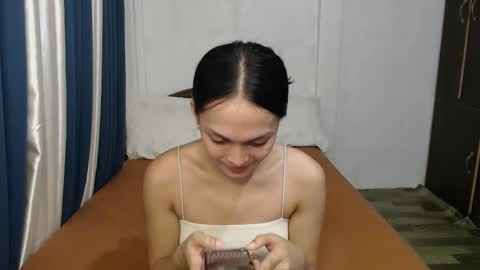 Snapshot of divina_graciaxx chatting on January 31, 2:49 pm DIVINA online show from January 31, 2:49 pm