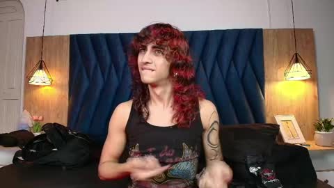 Snapshot of divine____ chatting on May 22, 2:30 am DIVINE online show from May 22, 2:30 am