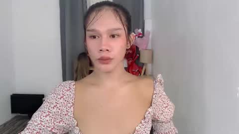 Snapshot of divine_sawanta chatting on April 15, 2:46 pm SAWANTA online show from April 15, 2:46 pm