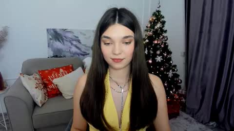 Hannah online show from December 20, 3:24 am