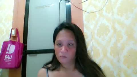 Snapshot of divinegrace10 chatting on April 29, 2:15 am Divine Grace Close To Your Hear online show from April 29, 2:15 am