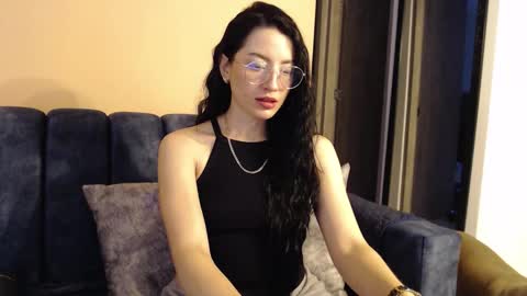 Hera online show from March 27, 11:10 am