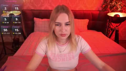 Snapshot of divinejasss chatting on September 8, 7:57 pm DivineJasss online show from September 8, 7:57 pm