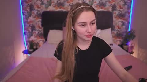 DivineJasss online show from February 3, 6:22 am