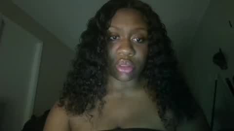 divinitysdesires online show from May 29, 1:03 am