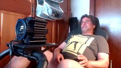 divitimido online show from October 28, 12:36 am