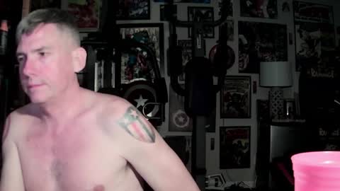 dix_handley_50 online show from April 2, 1:47 am