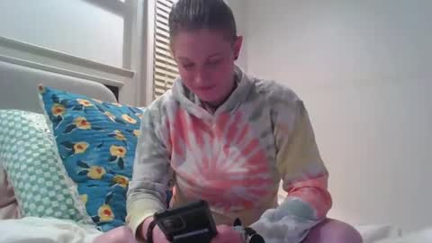 dixie_comanche online show from January 5, 7:28 am