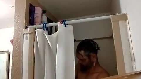 Snapshot of dixonbird41 chatting on March 5, 8:10 am dixonbird41 online show from March 5, 8:10 am