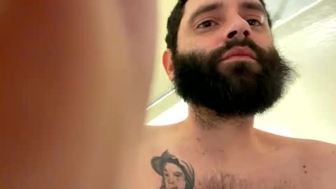 Snapshot of djayuncuttt chatting on December 1, 5:13 pm djayuncuttt online show from December 1, 5:13 pm