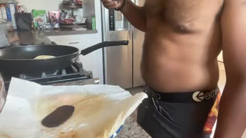 Snapshot of djblackdaddy chatting on September 15, 3:34 pm djblackdaddy online show from September 15, 3:34 pm