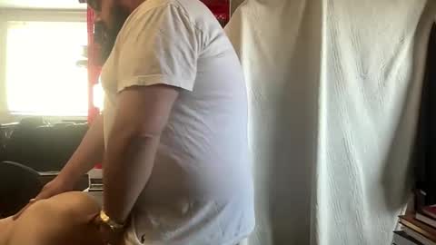 Snapshot of djfreeque chatting on October 19, 5:24 pm djfreeque online show from October 19, 5:24 pm