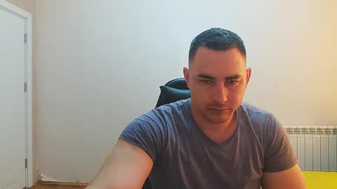 STR8 BOYv online show from May 20, 5:35 am