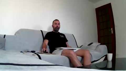 Djo online show from December 5, 10:01 am