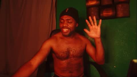 Snapshot of djopenwide chatting on October 12, 2:21 am Dj Open Wide online show from October 12, 2:21 am