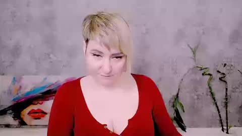 djullia online show from March 13, 7:48 am