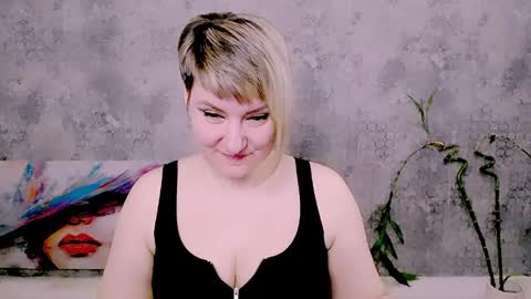 djullia online show from April 16, 6:14 am