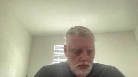 dmb2014444 online show from April 19, 8:33 pm