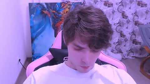 Snapshot of dmitryromanov chatting on October 9, 1:58 am Dead A online show from October 9, 1:58 am